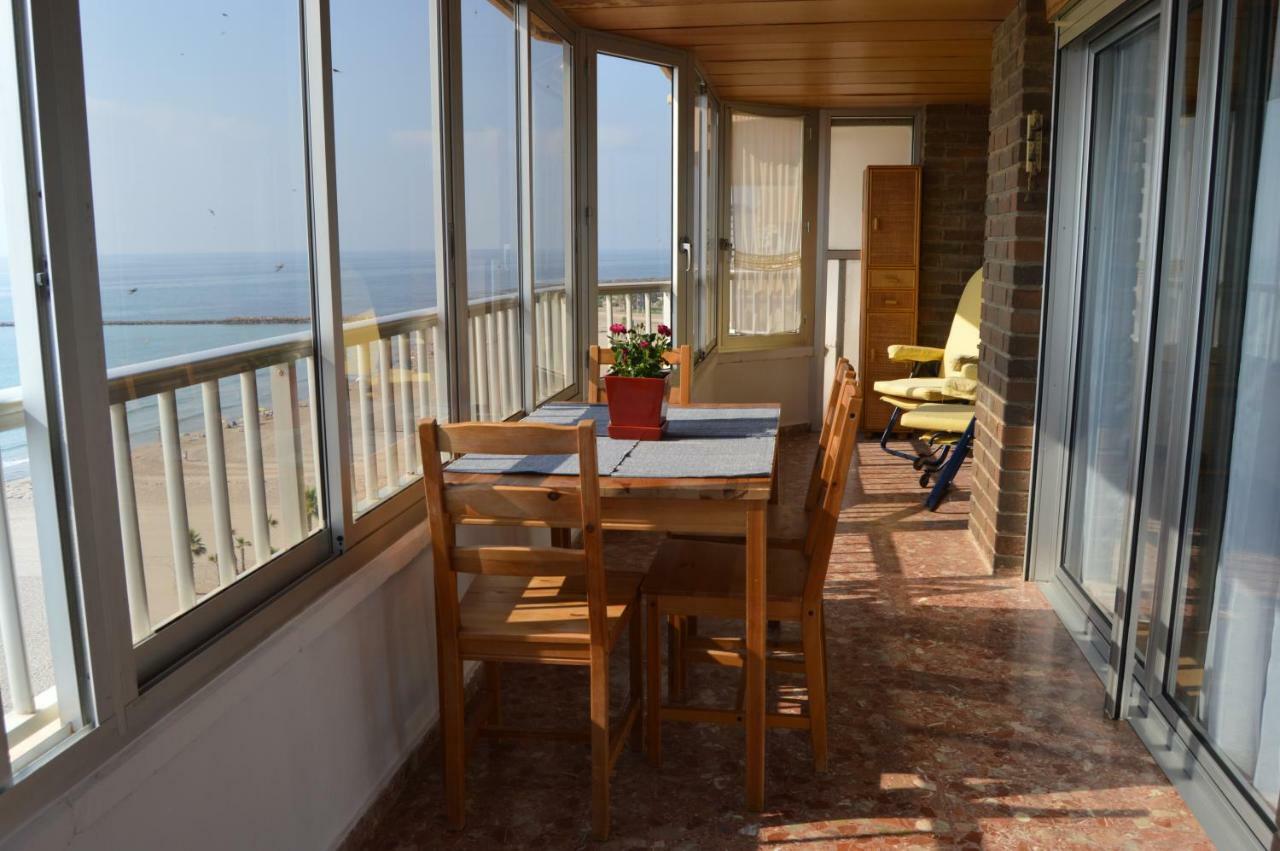 Apartment First Line Beach El Campello Bagian luar foto