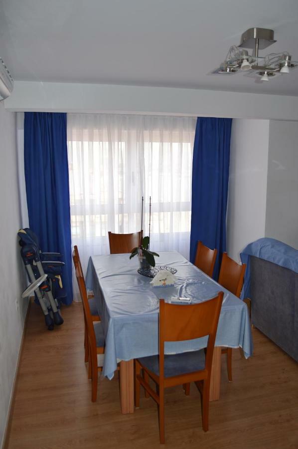 Apartment First Line Beach El Campello Bagian luar foto